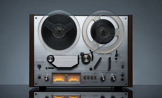 Tech Innovations Reshaping Consumer Behavior Today