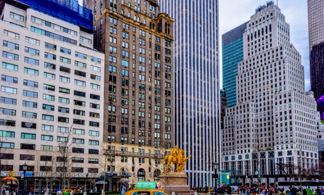 Building a Luxury Jewellery Brand for E-Commerce Success